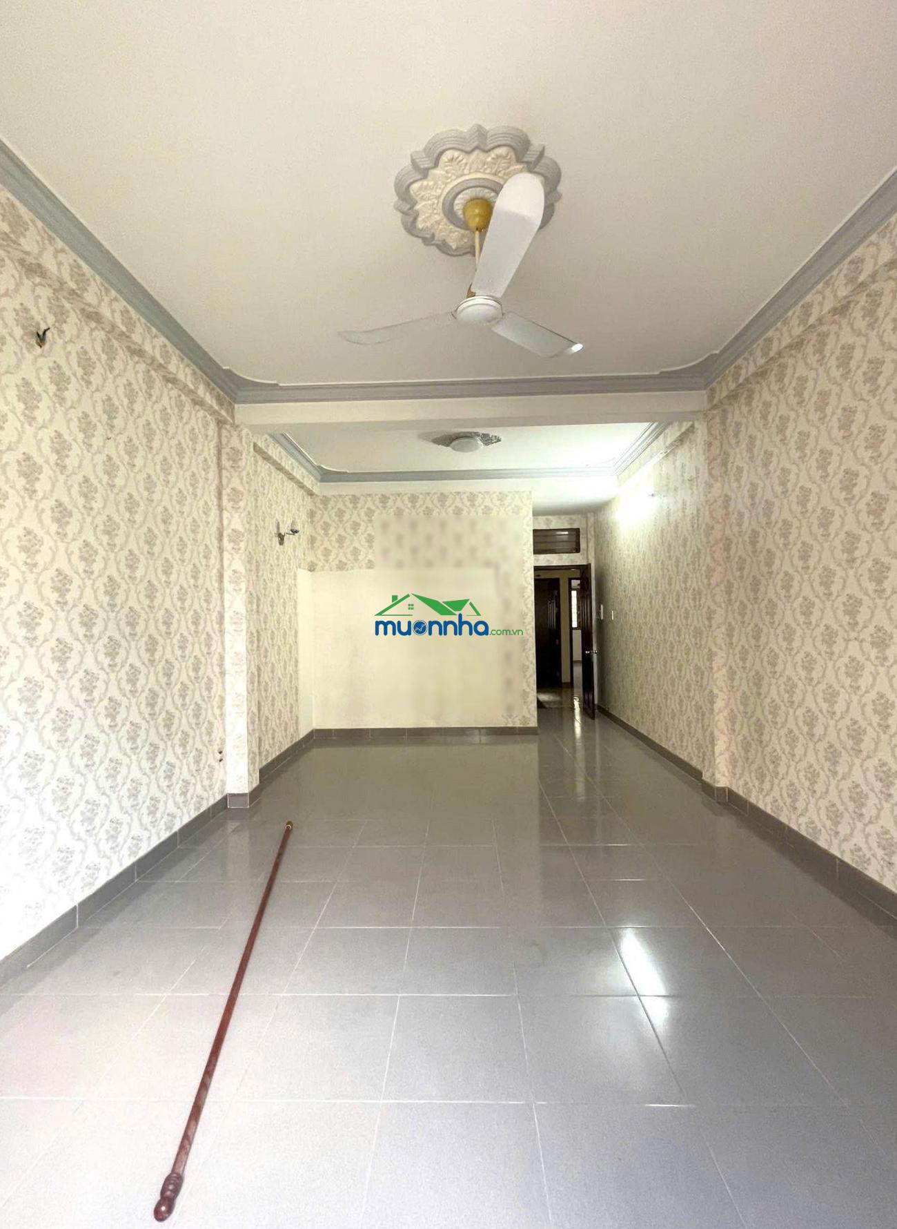 Nhà sát đường tên lửa - (4x20m)- 4pn - gần aeon mall - tiện kd / cho thuê - chỉ: 11,2 tỷ