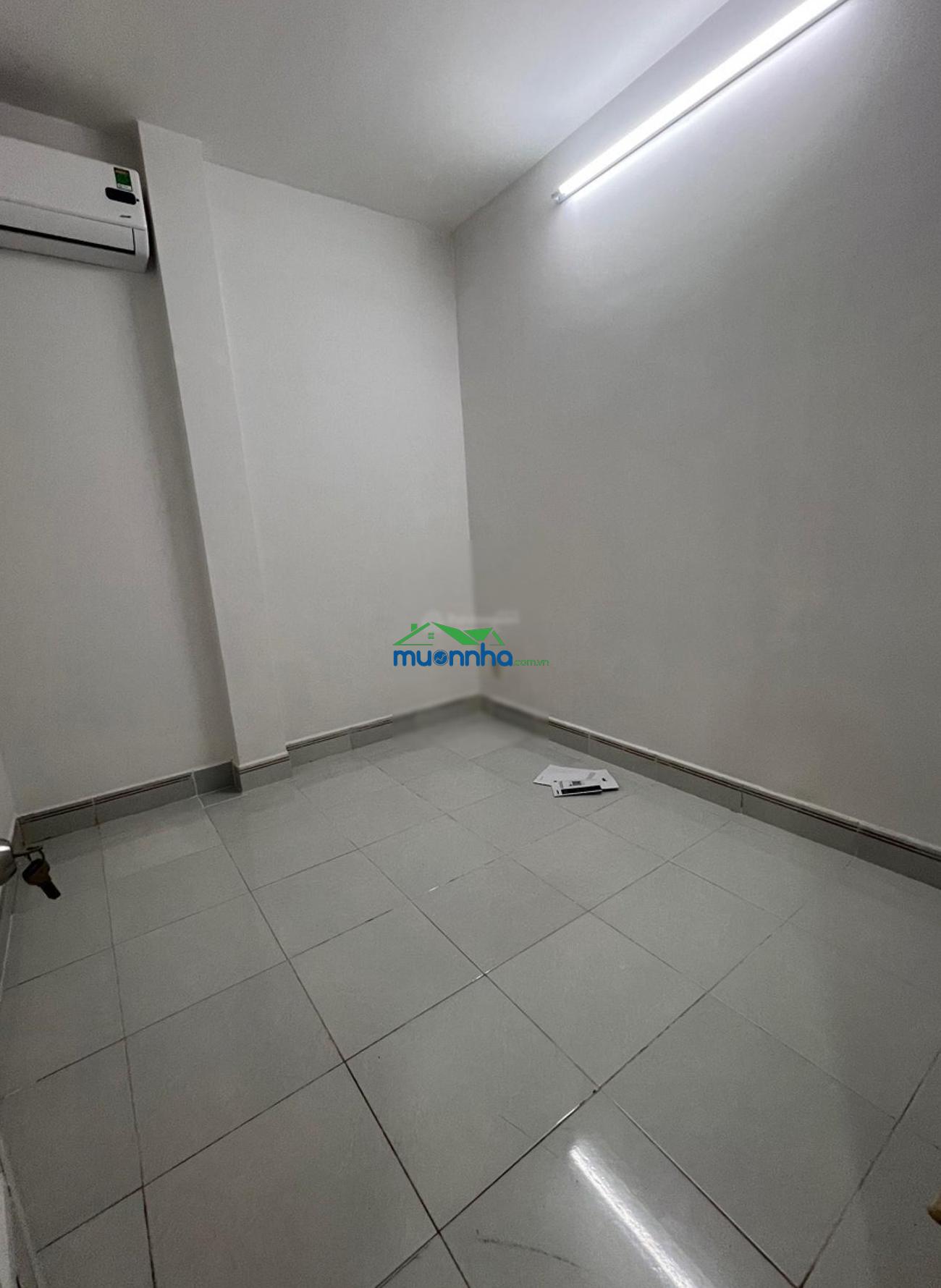 Siêu phẩm căn góc 2 tầng hiếm có dt 4 x 12,5m mặt tiền đường nhựa 7m ô tô ngủ trong nhà - 2