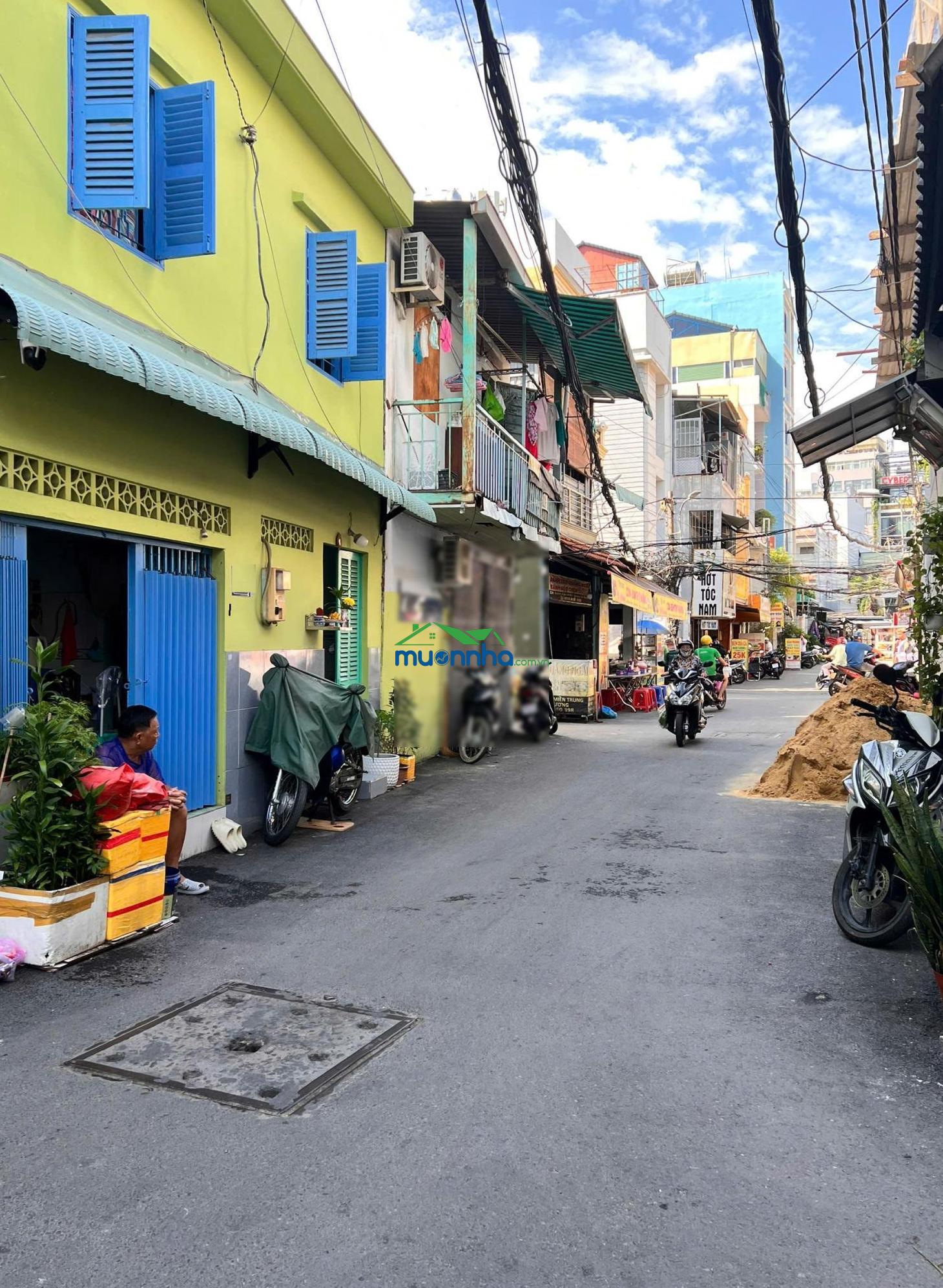 Bán nhà hẻm xe hơi, 69 nguyễn gia trí, p. 25, q. bình thạnh. dt: 4x13, 1tr 3l, giá: 11 tỷ - 3