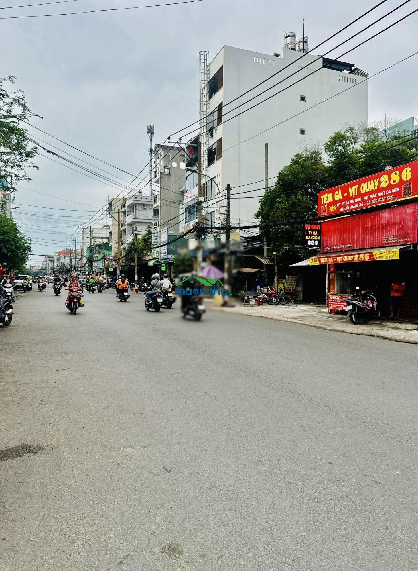 - Bán nhà mặt tiền kinh doanh sầm uất ngay chợ - phạm văn bạch - 5,3m x 25m. - 2