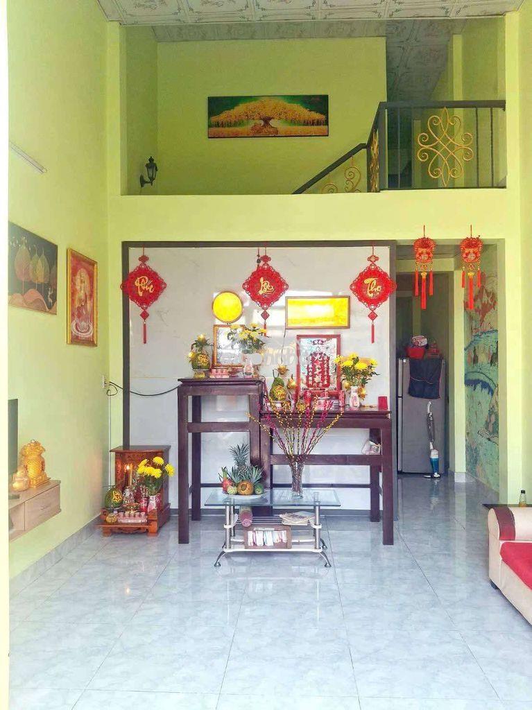 Nhà bà điểm sổ hồng đường thông xe tải - 2