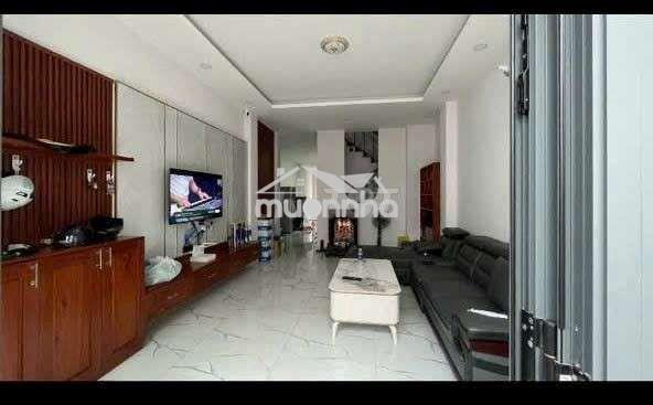 🏡 Cho thuê nnc mới lung linh full nội thất đường liên tỉnh 5 p5 q8
- 2
