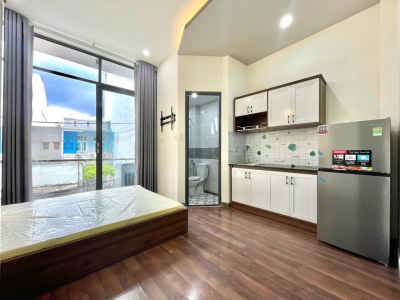 Cho thuê căn hộ 1 phòng ngủ ban công gần hutech, gtvt, ngoại thương xô viết nghệ tĩnh, bình thạnh