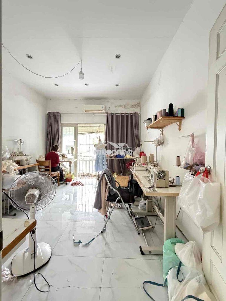Nhà 3 mặt thoáng -  2 tầng 55m2 - xh thông - giáp cv - cạnh lotte nvl