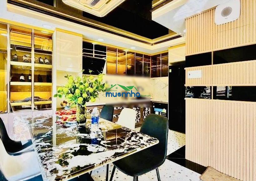 Mặt tiền thụt lê văn thọ, ngay gần cv làng hoa, chợ hạnh thông tây, hẻm xe tải. chỉ 8,8 tỷ
