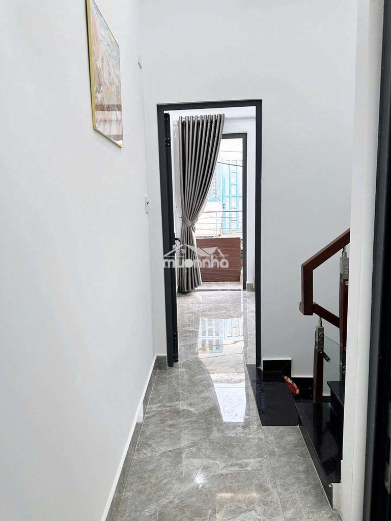Nhỉnh 4 tỷ thương lượng - lê văn qưới- 4m x 10m - sổ vuông vứt  - 3