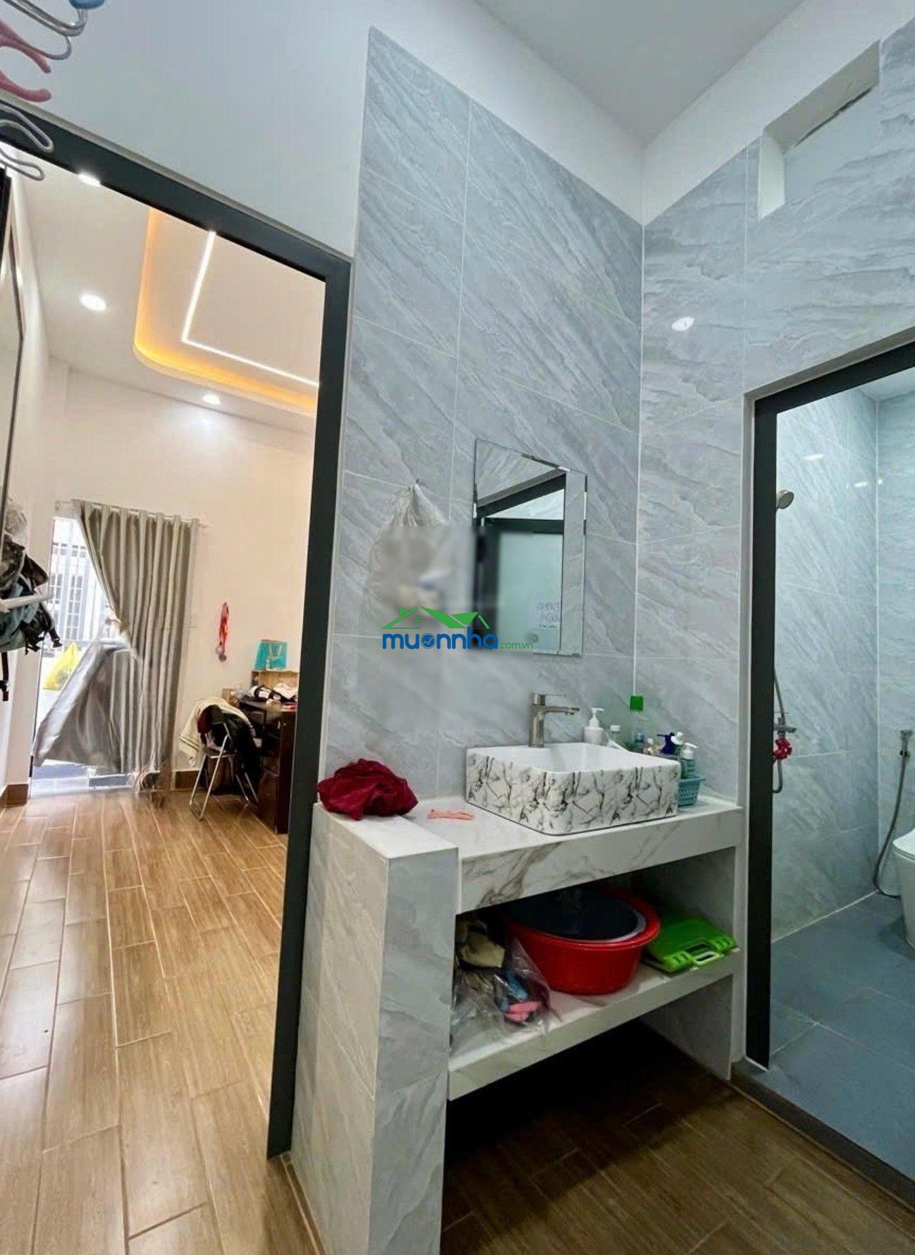 Nhà 2 tầng - (4.4x14m) - 3pn - bình trị đông - gần hương lộ 2 - giáp quận 6 - chỉ: 5.15 tỷ