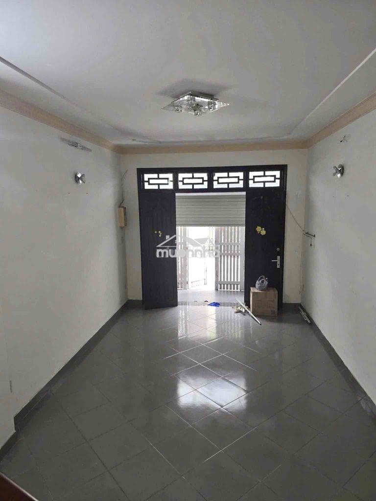 🔥Nguyễn gia trí (d2) - sát đại học ngoại thương 100m - nguyên căn 4p - 4