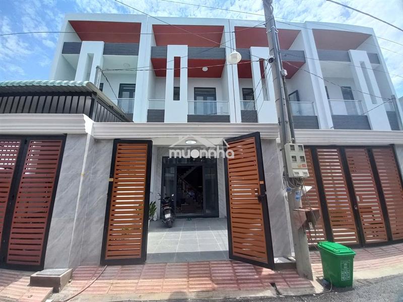 Nhà mới xây, khu dân cư đẹp, làm việc trực tiếp chủ
