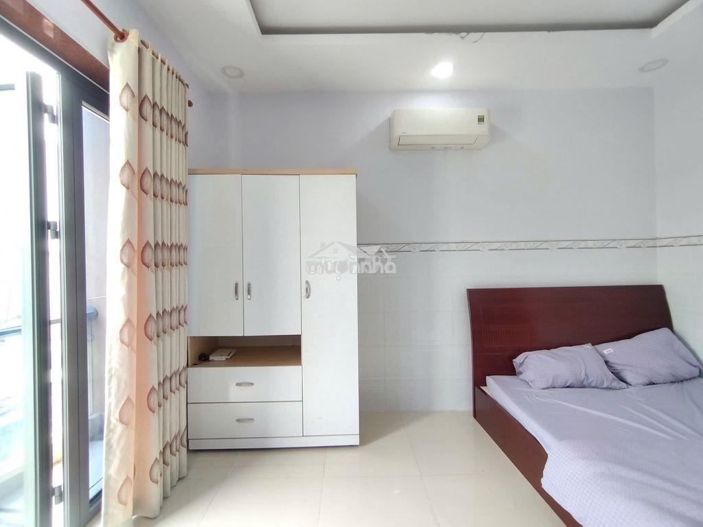 Phòng ban công thoáng đường lò siêu - lãnh binh thắng quận 11  - 4