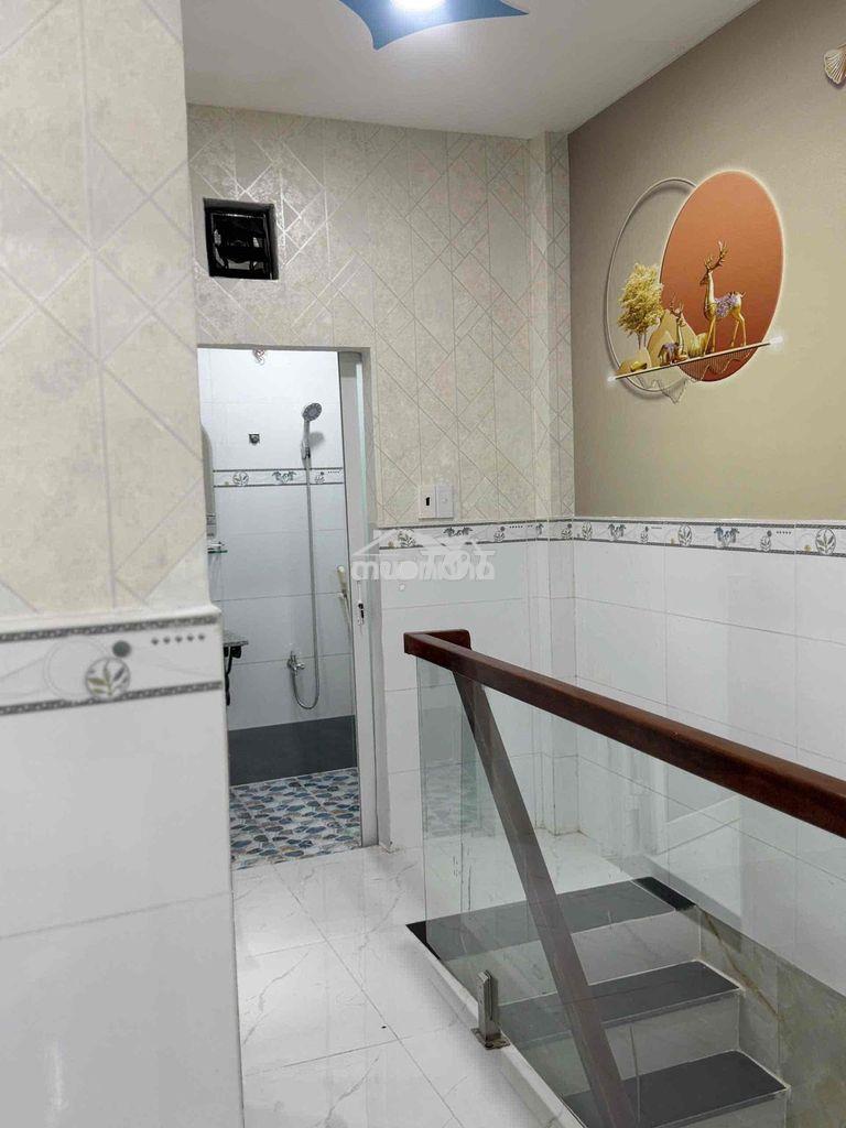 Nhà mới 5.4 x 8.3 - ngang lớn hẻm rộng - khu vip bình tiên - 4