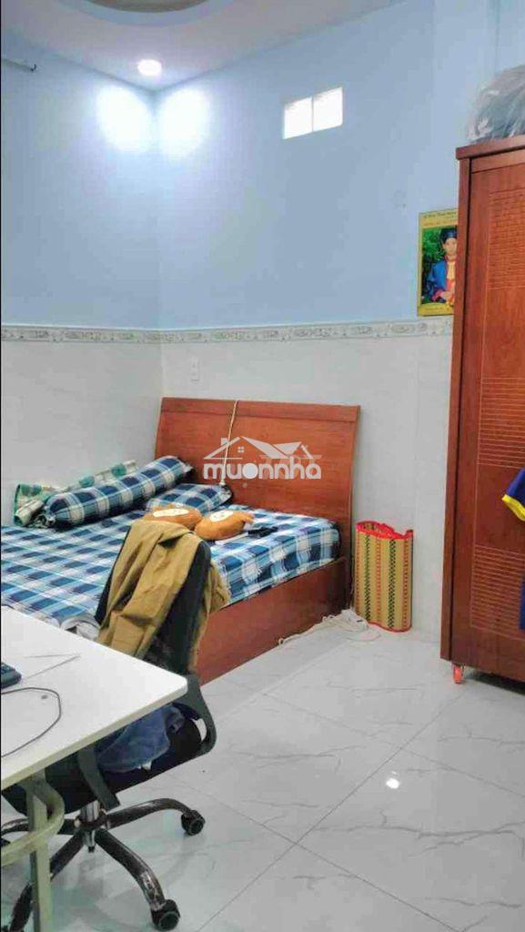 Nhà 1 sẹc trung tâm q6- 70m2- 4 tầng- ngay chợ minh phụng. - 4