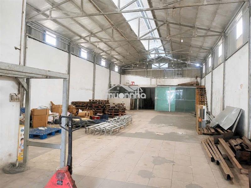 Cho thuê xưởng 400m gần ngã 4 chiêu liêu tân đông hiệp dĩ an