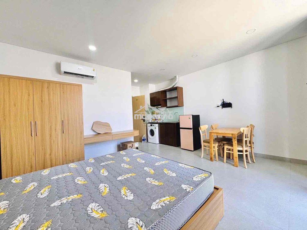 Căn hộ ban công full nội thất ngay lotte cộng hoà - khu k300 - 2