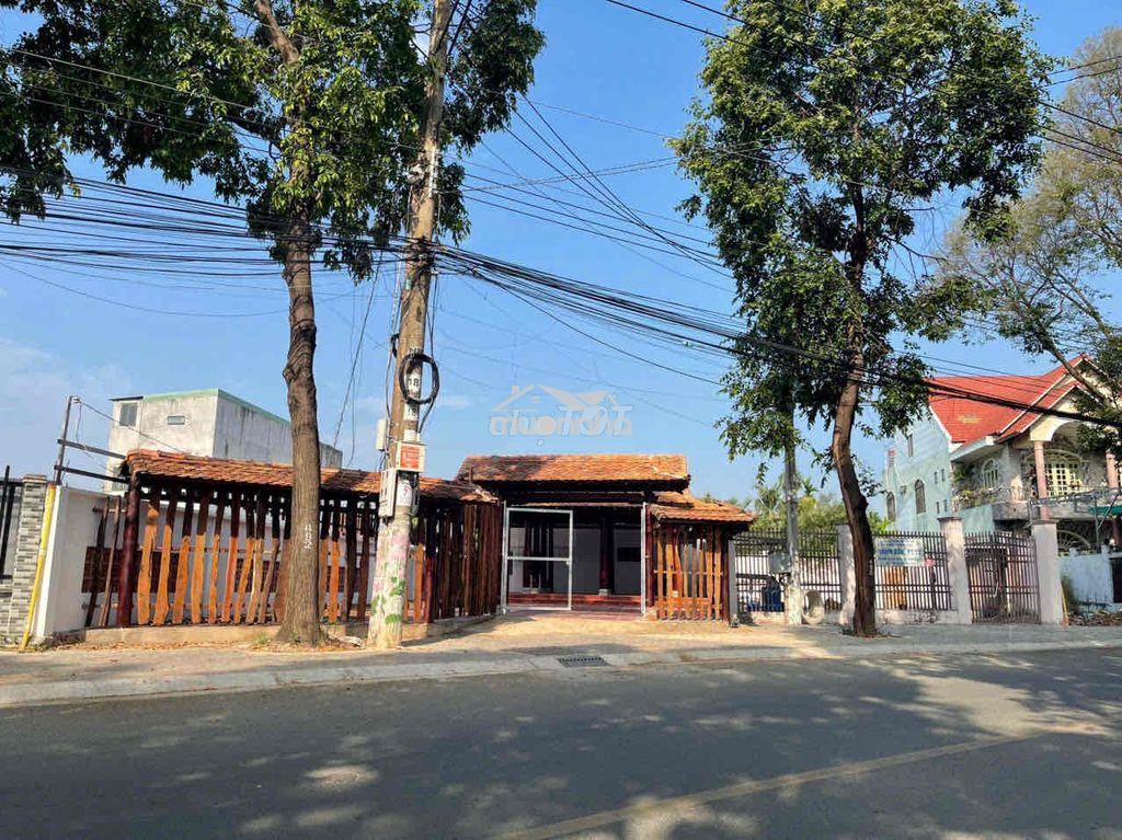Chính chủ cần chuyển nhượng 1 miếng đất có nhà gỗ - 3