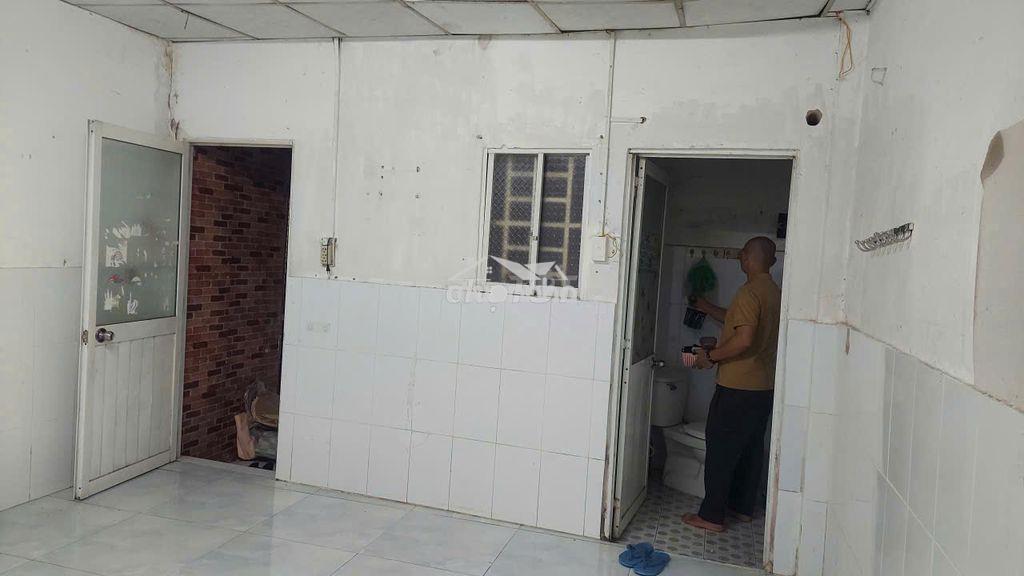 Nhà trọ giá rẻ đường nguyễn văn linh - 4