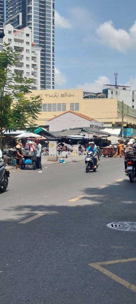 Cho thuê tầng 1 phạm ngũ lão .thông ra phố đi bộ bùi viện q1. - 2