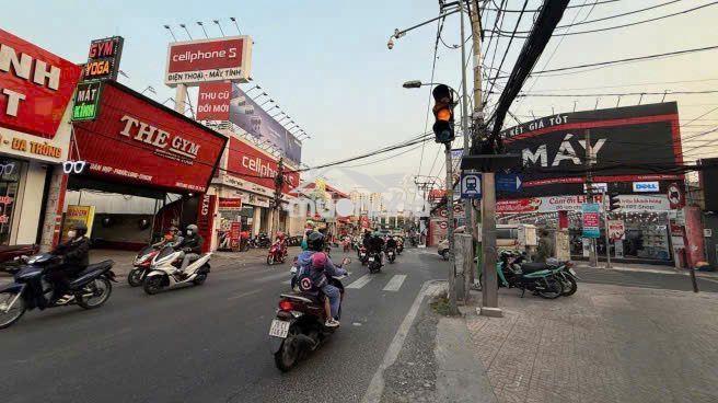 Bán nhà đỗ xuân hợp, cách chợ 2 phút- 5 phút tới ga metro bình thái - 2