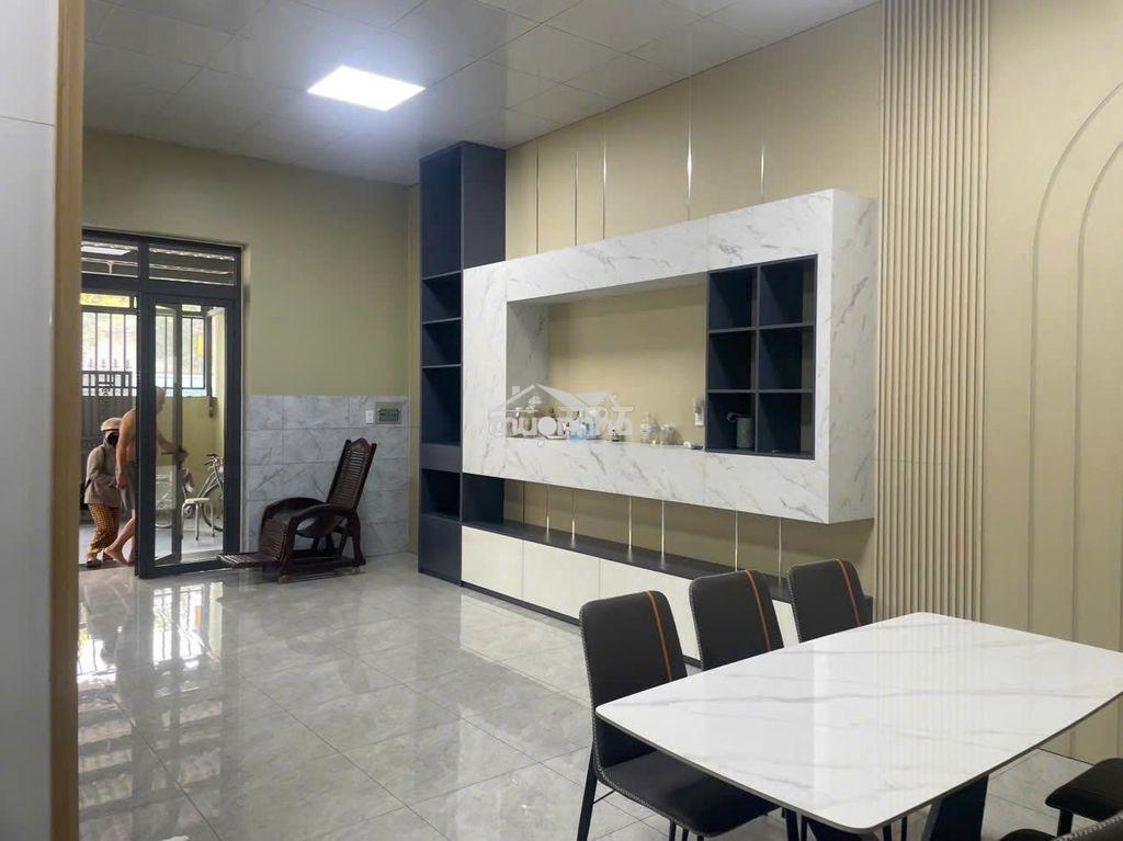 Cho thuê mặt bằng mặt tiền nguyễn thái học - gần chợ dĩ an 125m2/12tr - 2