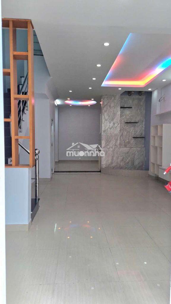Nhà chính chủ 65m², đúc 2 tầng, gần metro, giá 5,8 tỷ tl