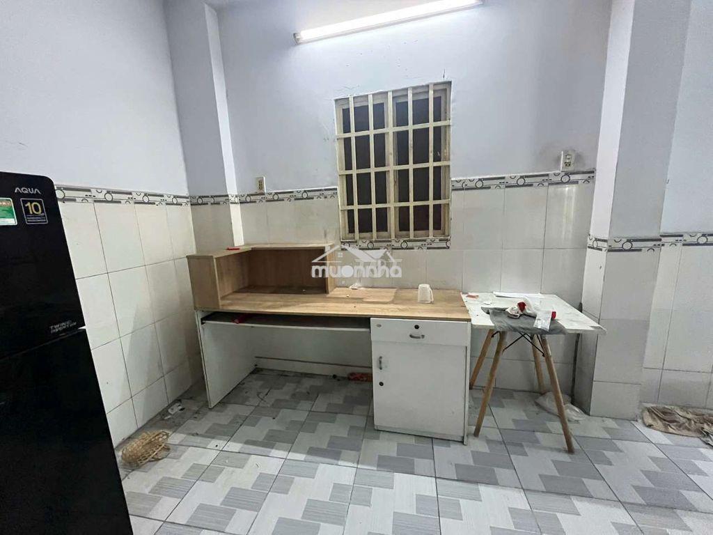 Cho thuê nhà nguyên căn mặt tiền hẻm huỳnh tấn phát gần khu chế xuất - 4