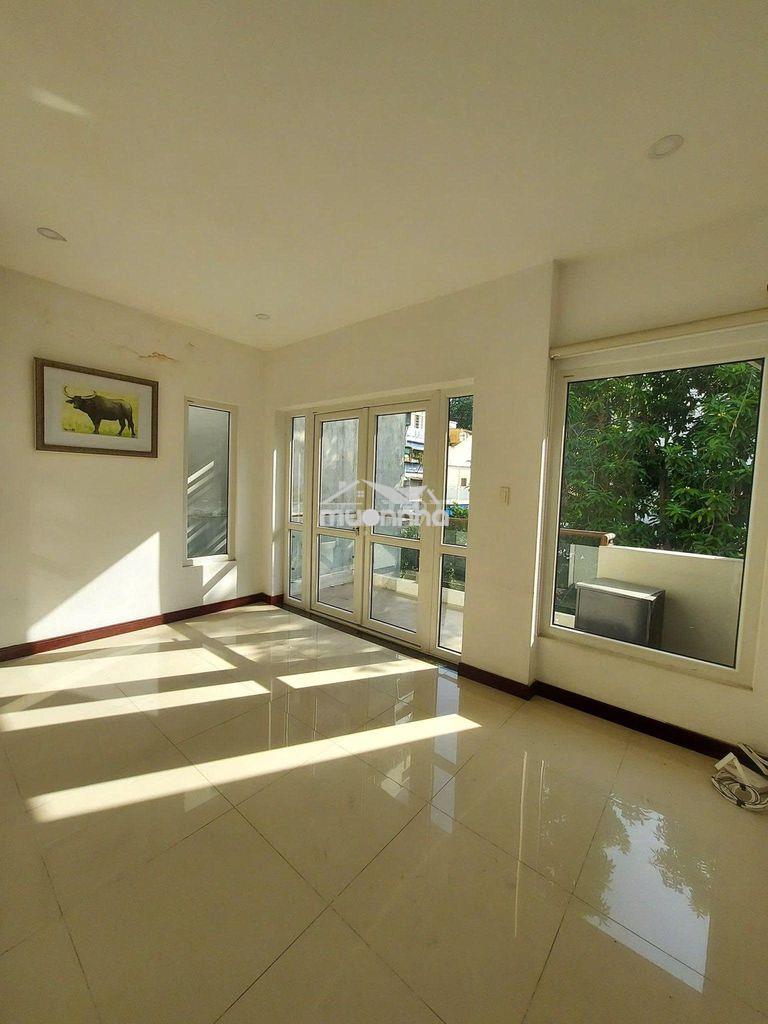 Cho thuê nhà cao thắng q3, dt 6x20m, sân 7m, trệt 2 lầu st, giá 50tr - 4