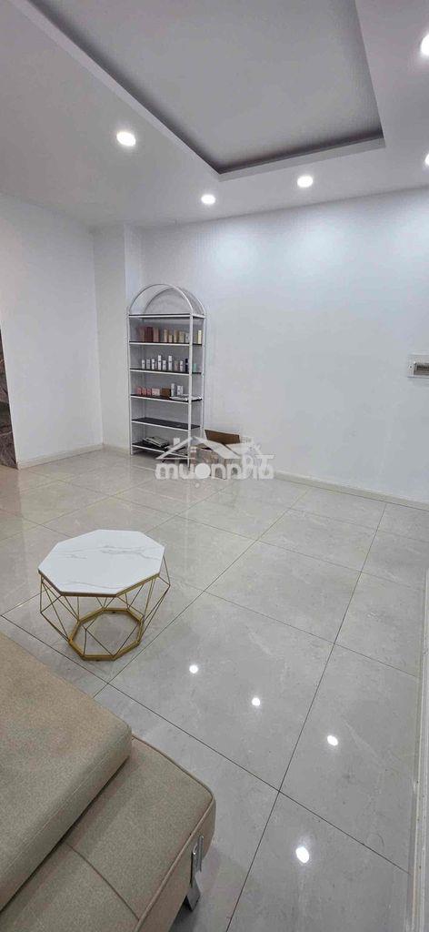 Tầng trệt vạn phúc city 5x21m có máy lạnh, hầm để xe giá 13 triệu - 2