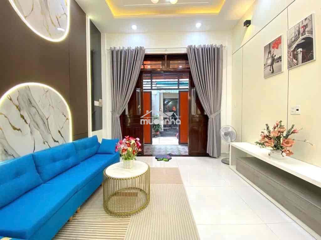 Ô tô ngủ nhà ~50m2 - 4 tầng - sẵn nội thất - gần emart 2 - 6 tỷ nhú - 2
