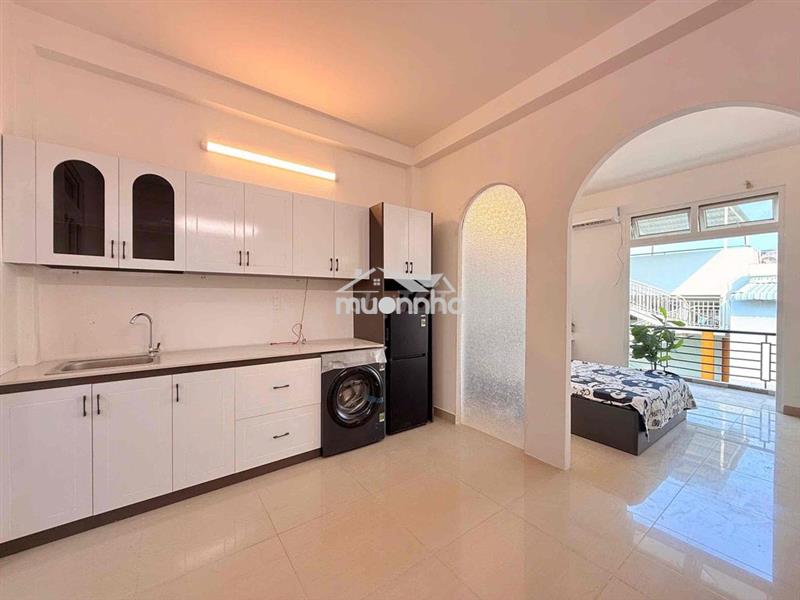 Căn hộ 1pn ban công tách bếp máy giặt sấy riêng 40m2 thành thái q10