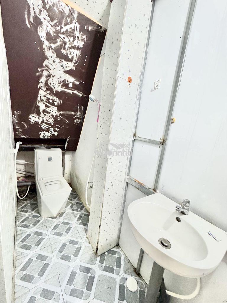 2 triệu bùi đình túy có bếp wc tủ lạnh đầy đủ có cửa sổ vân tay - 4