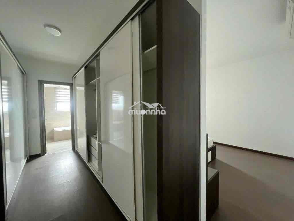 Vista verde 4pn 204m2 65triệu/tháng - 4