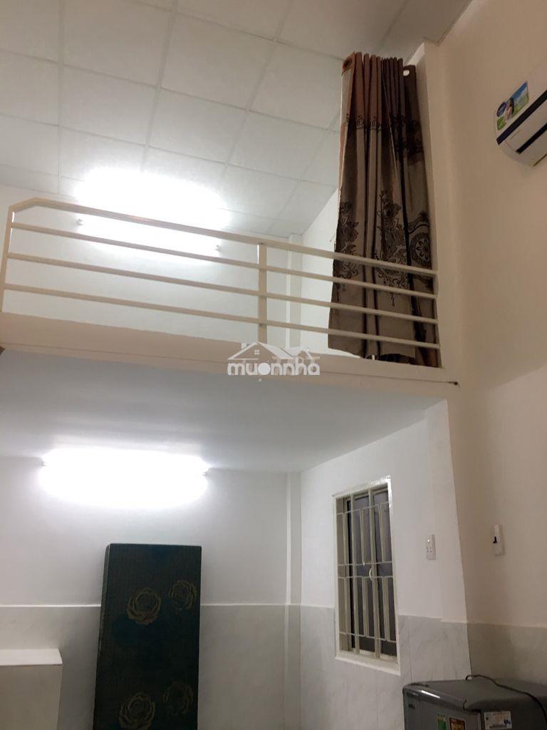 ***Phòng rộng q5 - 35m2 - có gác rộng- y chang hình*** - 3