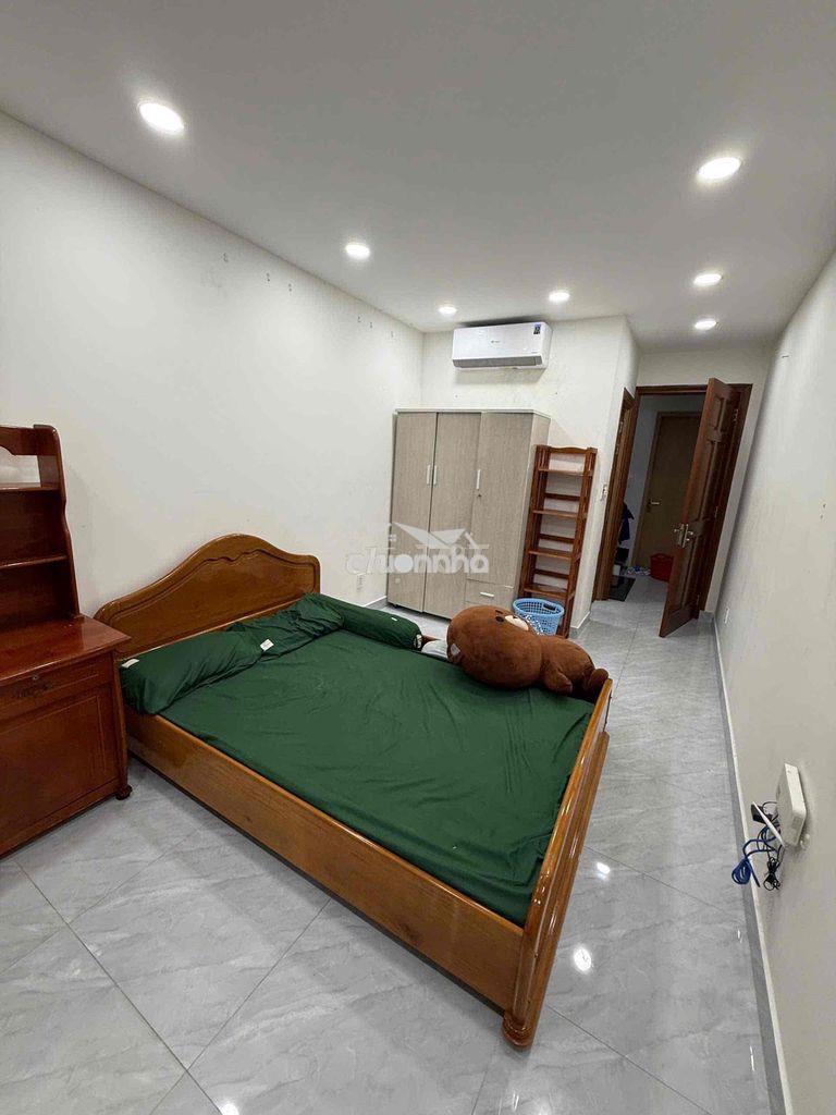 Cần cho thuê 1 phòng lầu 1 nhà gần cầu nguyễn văn cừ tolet riêng - 3