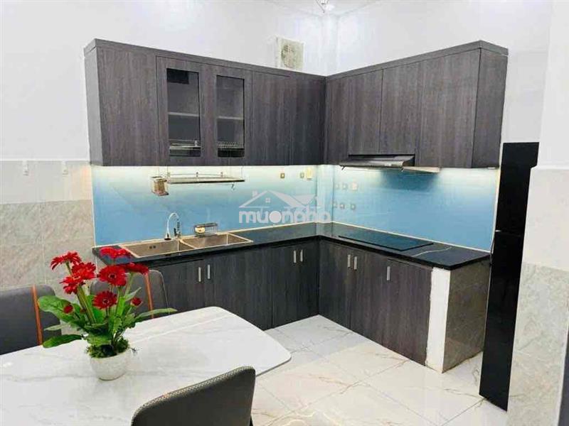 Gần emart phan huy ích hẻm xe hơi thông 50m2, sân để xe – 5 tỷ 79