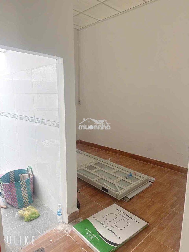 Nhà mới 3pn 2wc sân rộng gần đỗ xuân hợp - - 3