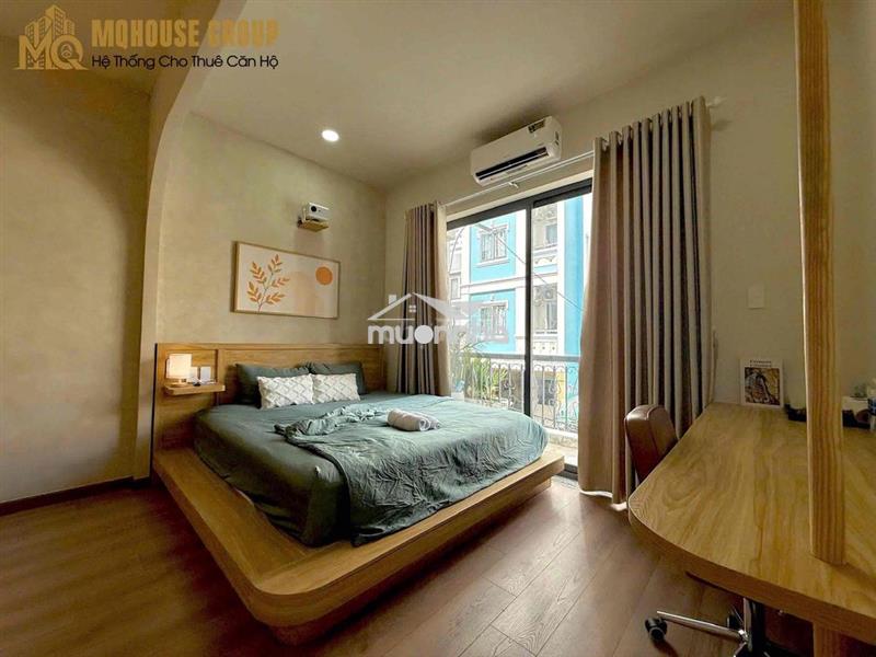 Cho thuê căn hộ studio ban công tone gỗ gần vòng xoay điện biên phủ