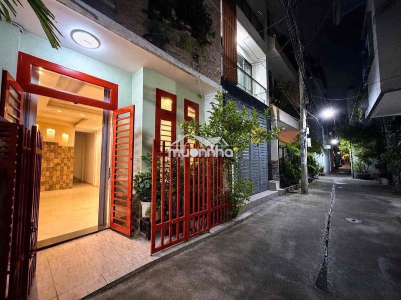 Chỉ hơn 8 tỷ - khu vip huỳnh văn bánh - 52m2 - nhà 4 tầng - 6pn