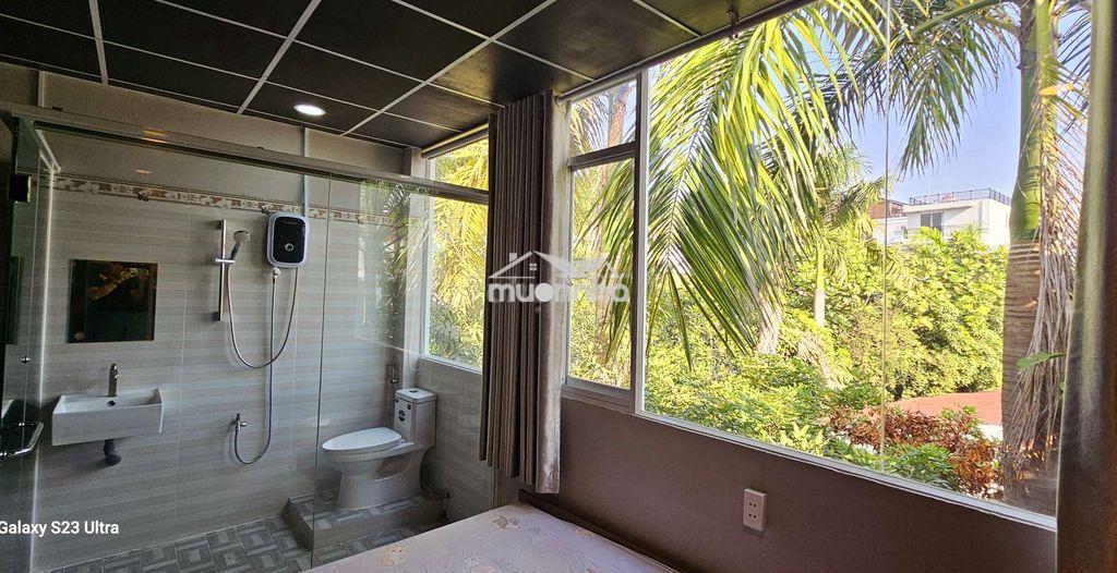 Chdv full nt gần trần não - 3
