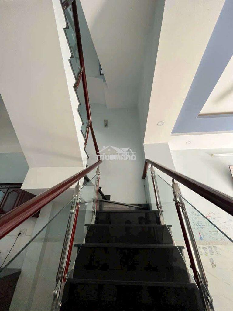 Nhà trệt 2 lầu hẻm xe hơi gần chợ hiệp bình - 4