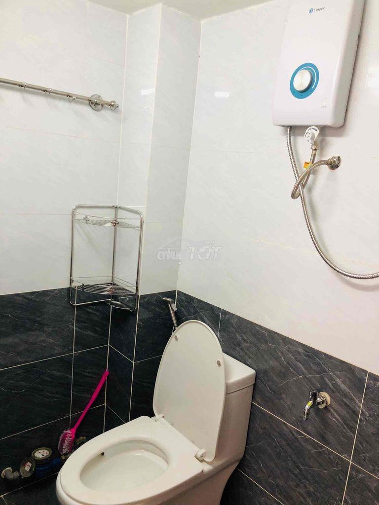 3tr có ngay phòng trịnh quang nghị p7 q8 phòng sạch sẽ ở liền được - 3