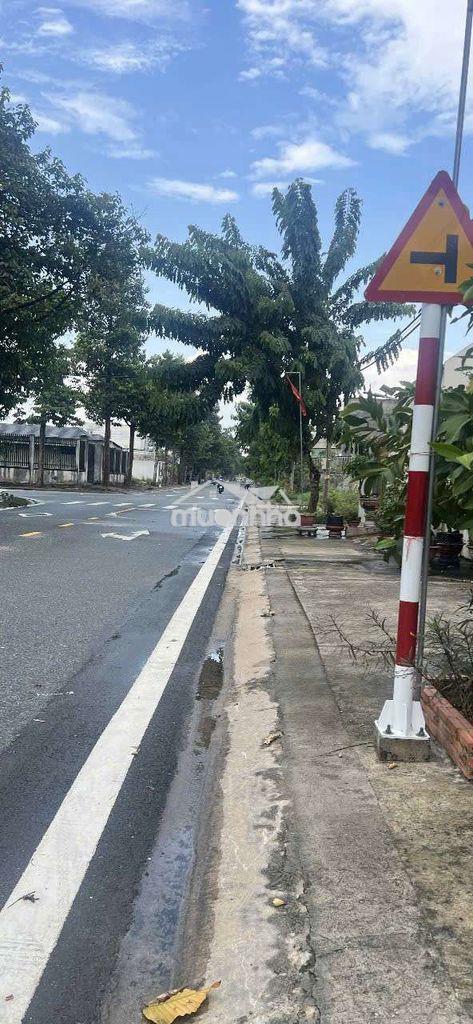 Cho thuê nhà xưởng – bến cát , bình dương 
diện tích đất: 6.300m2 - 2