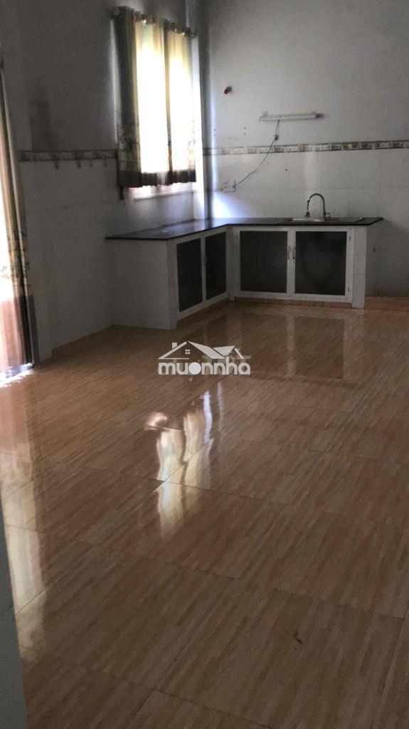 Cho thuê nhà nguyên căn gần chợ hưng long - 3