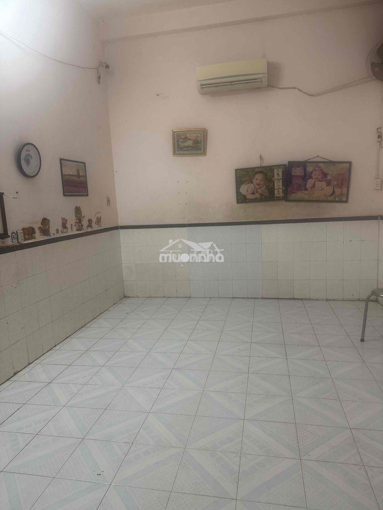 Cho thuê nguyên tầng trệt - 4