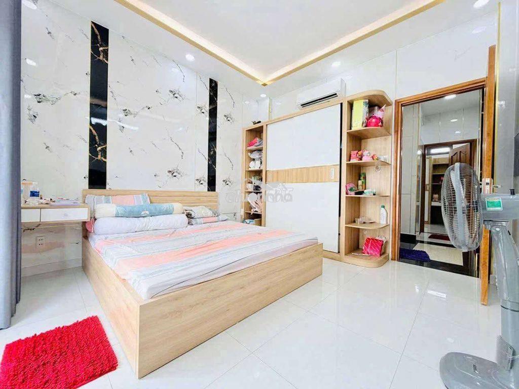 156/2 âu dương lân hẻm xe hơi 6m.dt.4x16m 1 trệt 2 lầu 3 phòng - 3