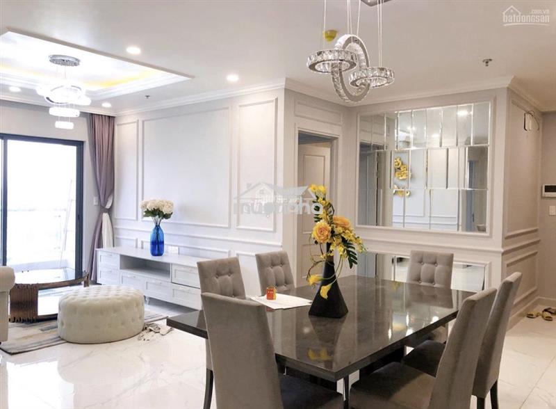 Bán căn hộ 2 phòng ngủ everrich quận 5 full  nội thất