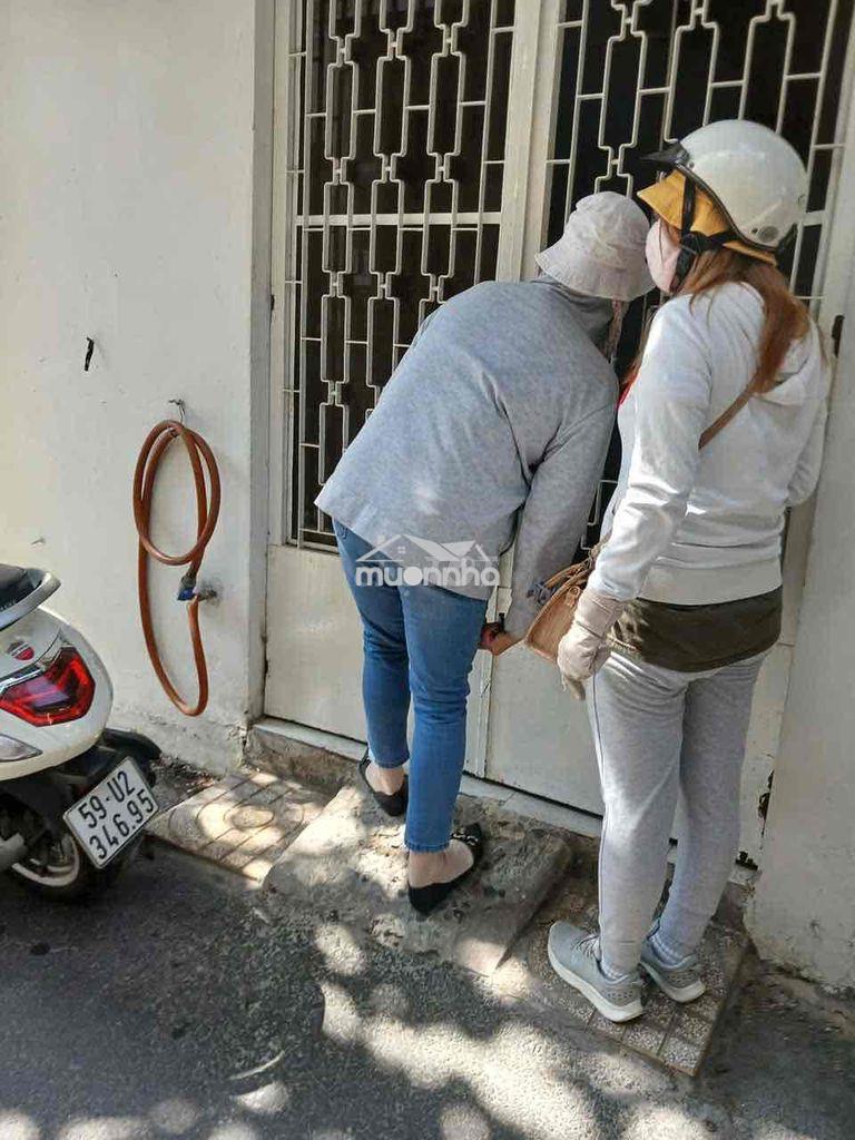 Bán nhà riêng quận 10 – đối diện sân phú thọ – vị trí hiếm