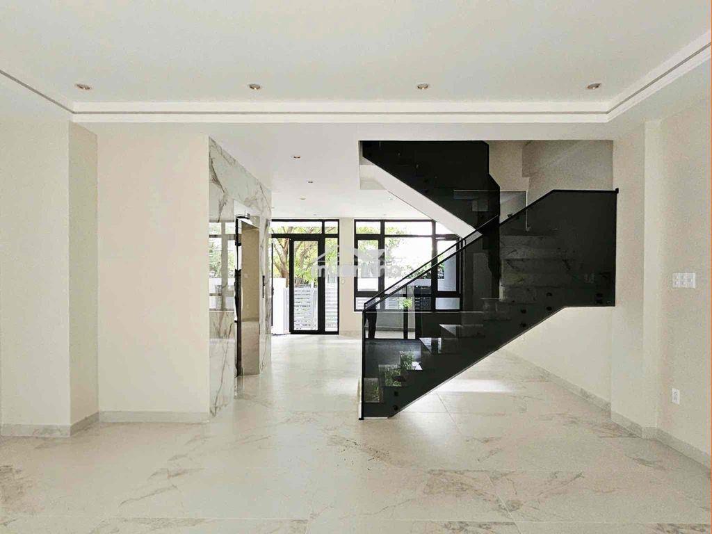 🏡 Cho thuê nhà nguyên căn có thang máy – vạn phúc city - 3