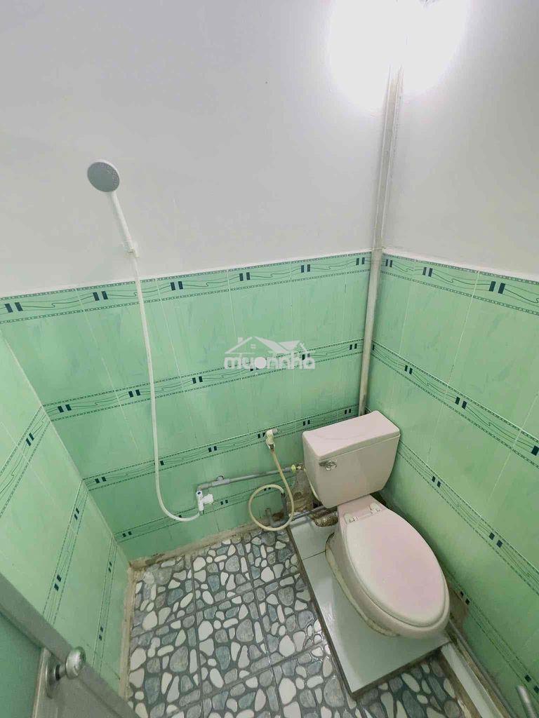 Cho thuê phòng giá rẻ làng đại học - 4