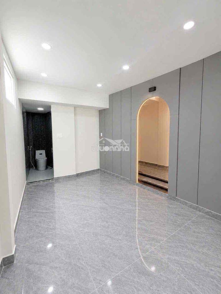 Bán nhà đẹp 2 tầng vào ngay. khu an ninh trên đường vĩnh hội - 4