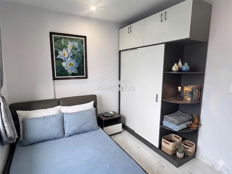 Star tower, giá thị trường 1,6 tỷ. cắt lỗ: 180 triệu